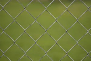 fences-640x480-824124.jpeg