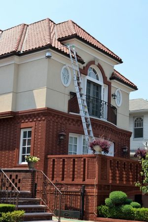 Fix Roof Leaks: Austin’s Guide to Shingle, Flashing, Vent Repairs