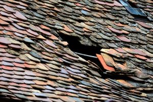 roofing-roofers-640x480-46897293.jpeg