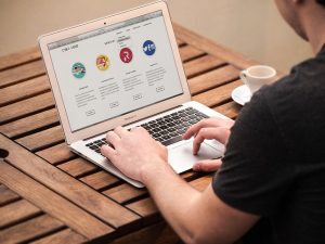 websites-640x480-22727018.jpeg