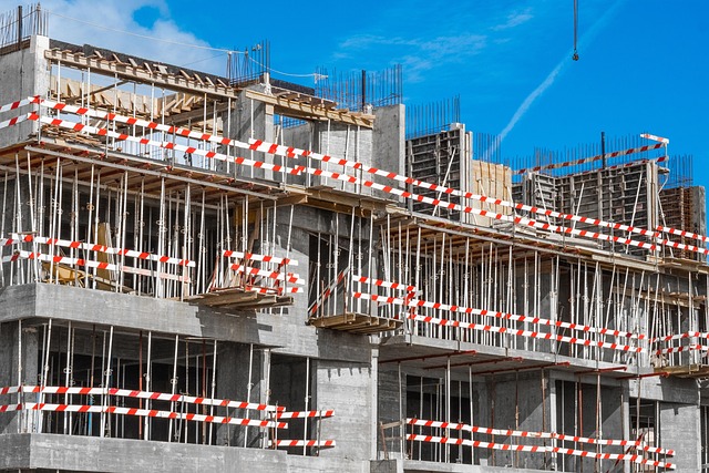 construction-handyman-640x480-24430744.jpeg