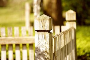 fences-640x480-64393582.jpeg