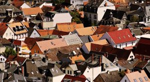 roofing-roofer-640x480-21322554.jpeg