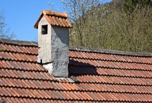 roofing-roofer-640x480-32302259.jpeg