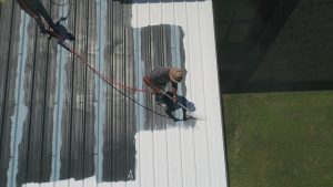 roofing-roofer-640x480-5468264.jpeg