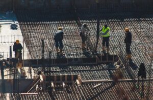 construction-handyman-640x480-90099804.jpeg