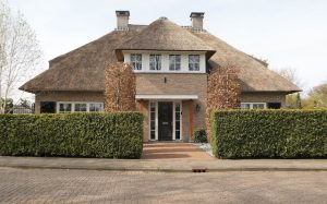 houston-roofing-company-640x480-37859326.jpeg