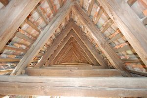 roofing-roofer-640x480-25496296.jpeg
