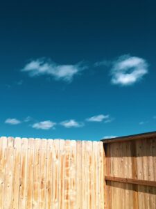 fence-640x480-34744010.jpeg