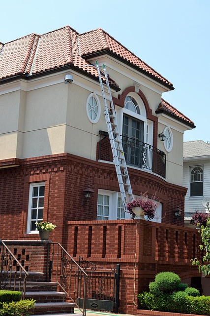 roofing-640x480-77732338.jpeg
