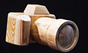 wooden-fencing-640x480-86454256.jpeg