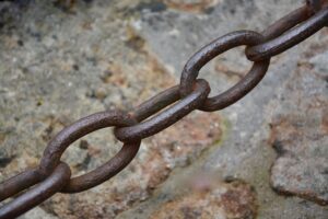 chain-link-fence-640x480-1785618.jpeg