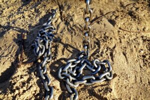 chain-link-fencing-640x480-45917806.jpeg