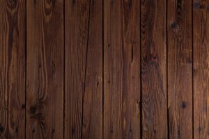 repairing-fence-panels-640x480-3596133.jpeg