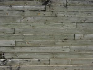 wooden-fencing-640x480-38071226.jpeg